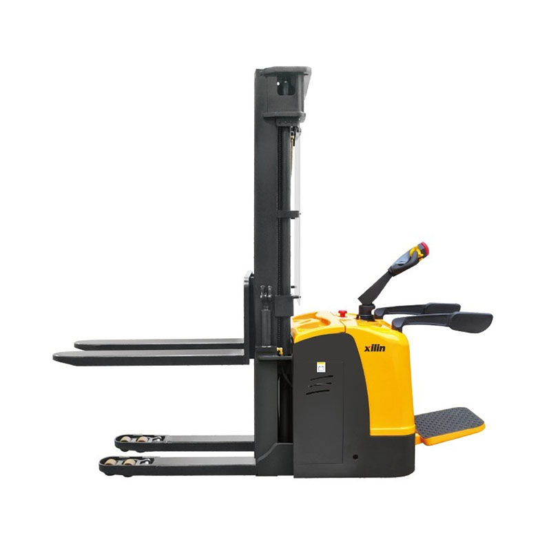 Штабелер самоходный 1,5 т 3,0 м XILIN CDDK15S Li-ion двухуровневый (с платформой)