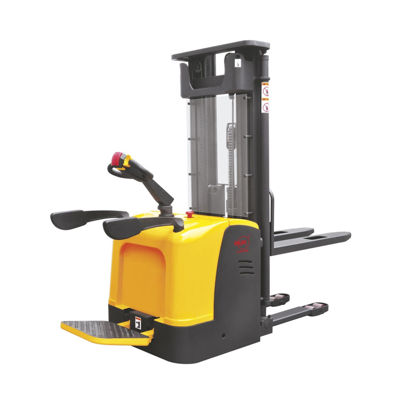 Штабелер самоходный 1,5 т 5,6 м XILIN CDDK15-III Li-ion 24/125 В/Ач (с платформой)